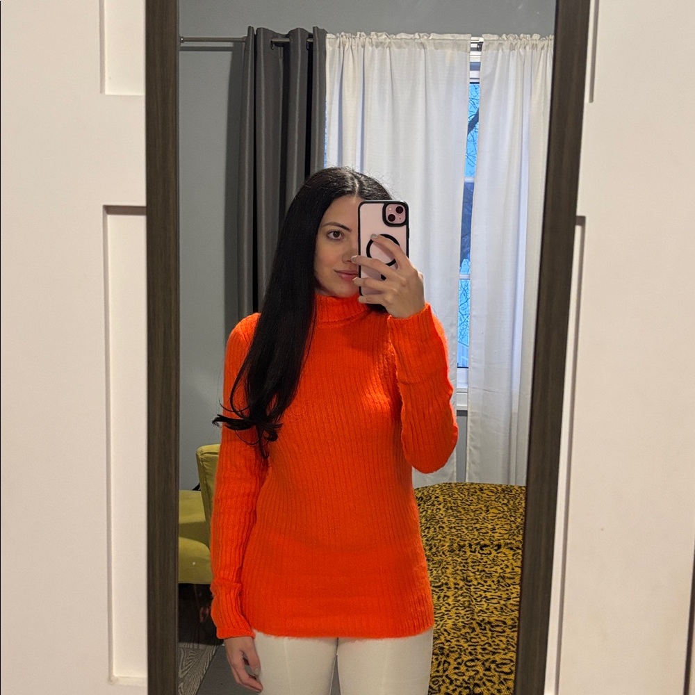 NEW Tunic🧡💫 - Picture 3 of 3